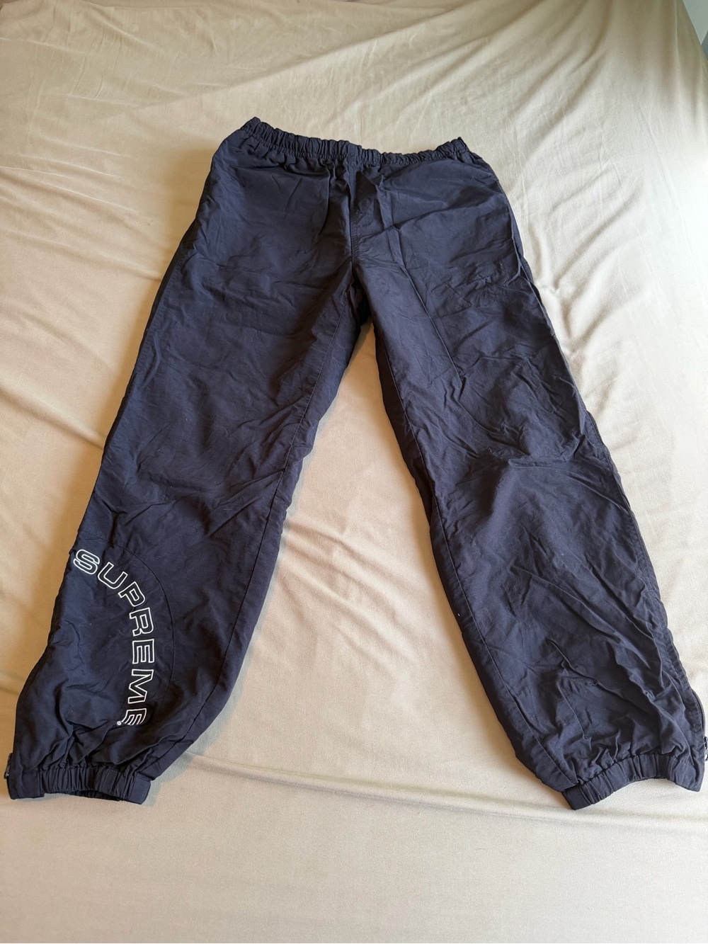 Men’s Supreme Panrs